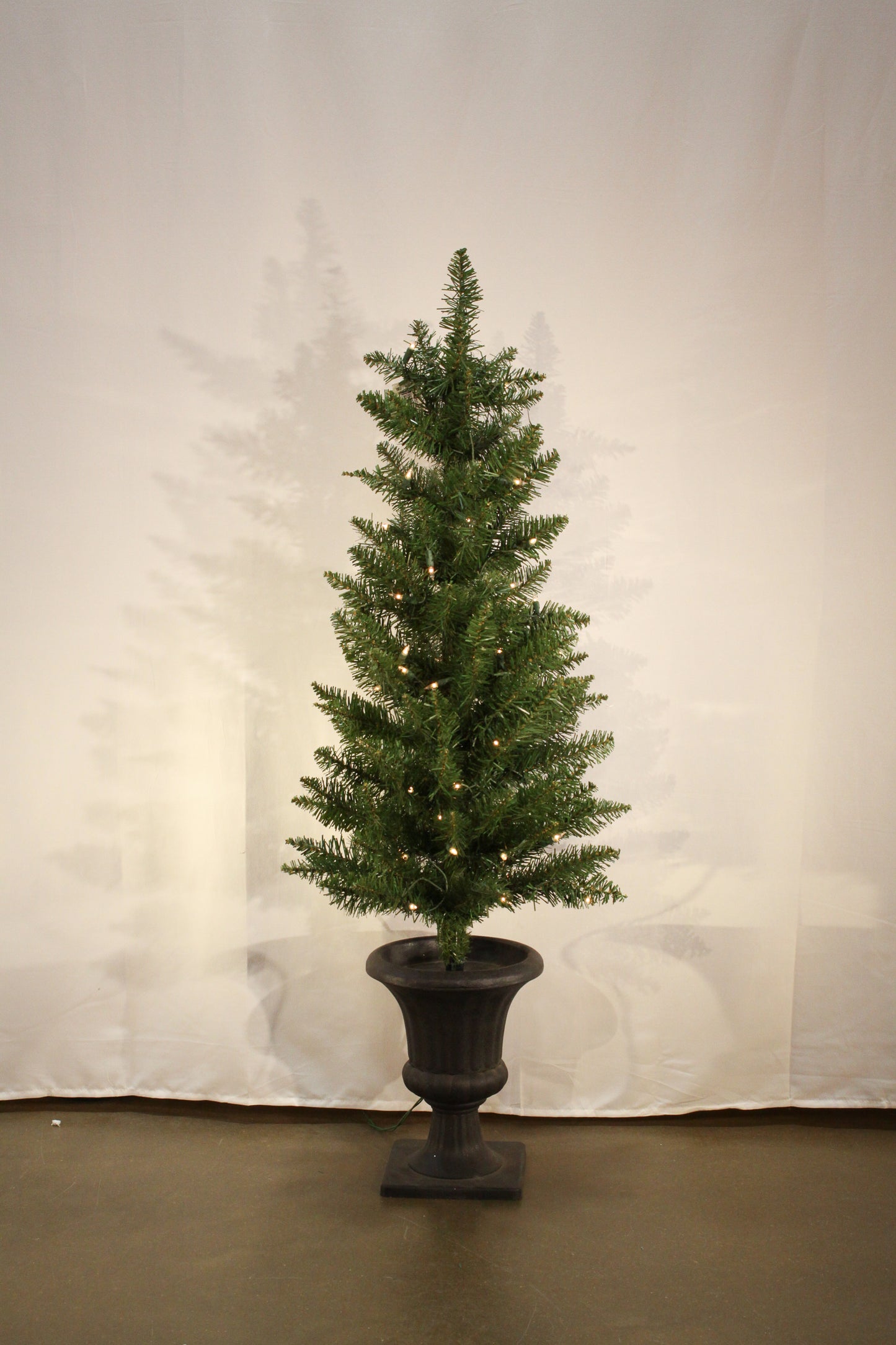 Column Tree in Pot, 4' With 50 Clear Lights "Ships Free"