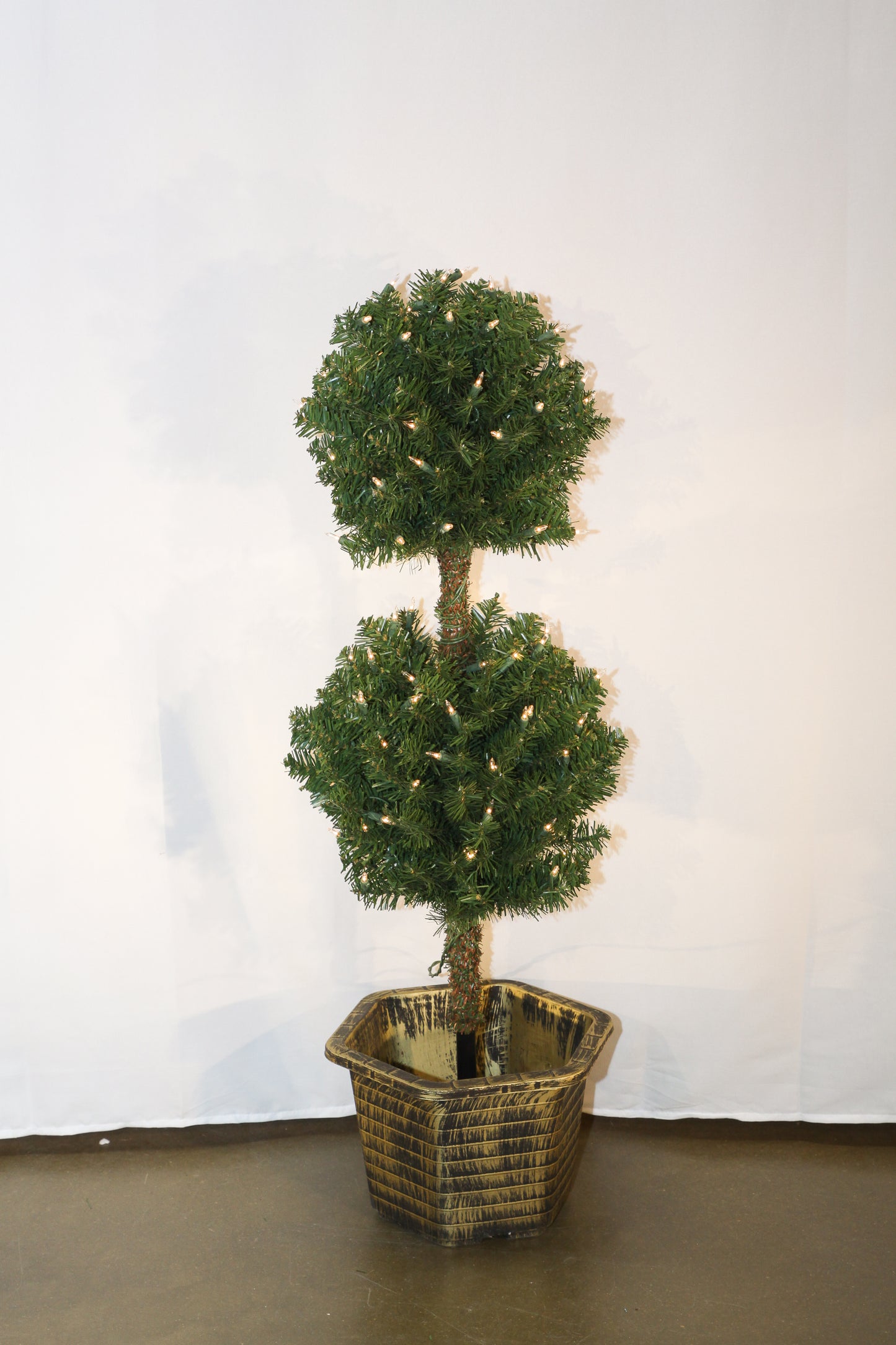 Spruce Ball Topiary With Clear Lights  "Ships Free"