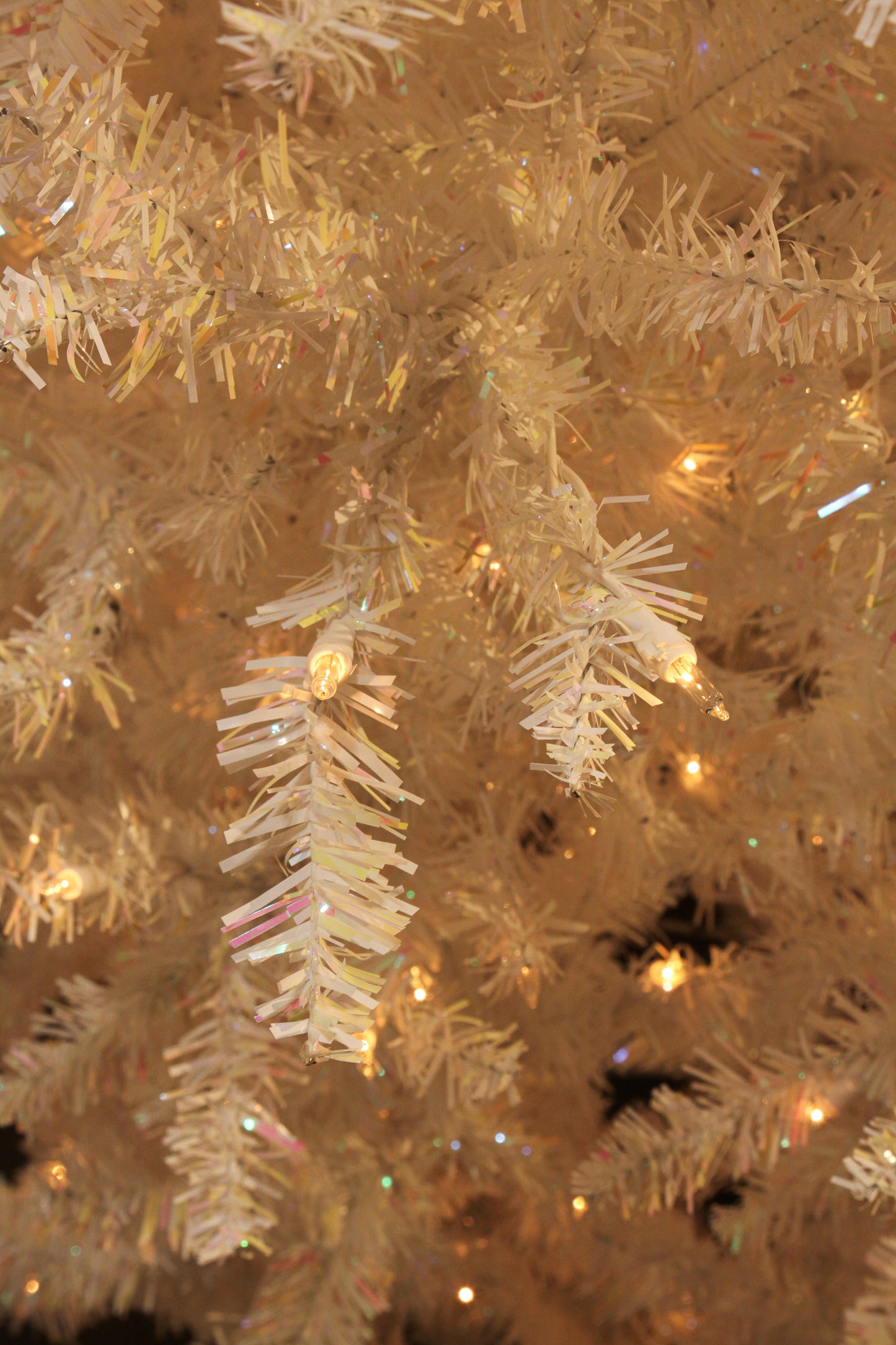 Tinsel Tree White Iridescent With Clear Lights "Ships Free"