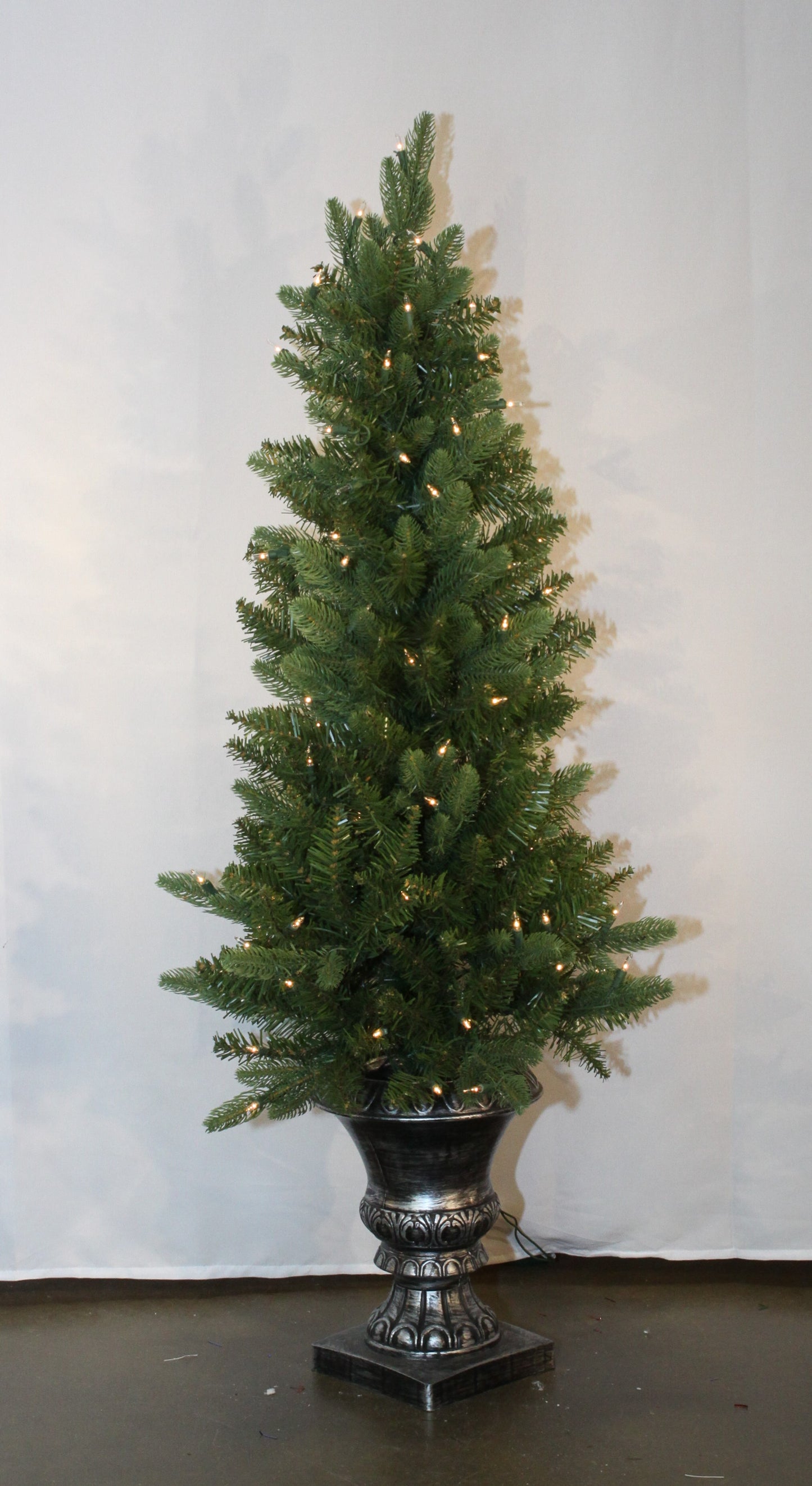 Virginia Spruce In Urn, 4' With 100 Clear Lights "Ships Free"